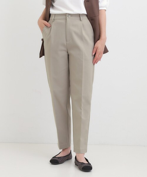 SHOO・LA・RUE(シューラルー)の「【洗濯機可/S-3L/美脚シルエット】通勤・セレモニーにも きちんと見えする ソフトスティックパンツ(その他パンツ・レディース・ブラック/ベージュ/ブルー/グレー・01/02/03/04/05)」の9枚目の写真