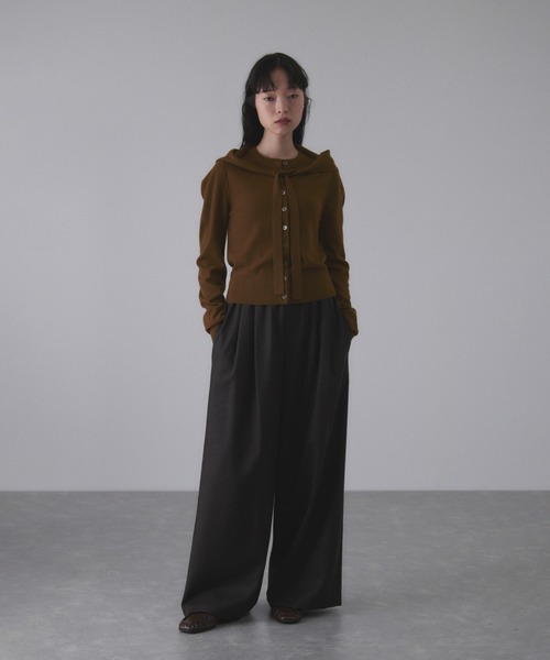 ADAM ET ROPE'（アダムエロペ）の「梳毛クルーネックカーディガンストールセット（カーディガン/ボレロ・レディース・ブラウン/グレー/イエロー/キナリ・FREE）」の5枚目の写真