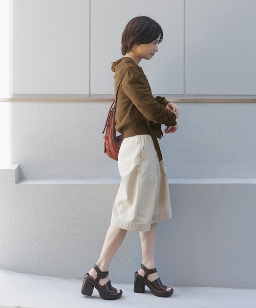 ADAM ET ROPE'（アダムエロペ）の「梳毛クルーネックカーディガンストールセット（カーディガン/ボレロ・レディース・ブラウン/グレー/イエロー/キナリ・FREE）」の20枚目の写真