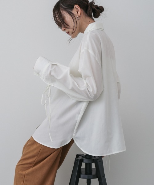 Bab（バブ）の「ダブルカラー袖リボンシャツ（シャツ/ブラウス・レディース・オフホワイト/ブルー/ブラウン・M）」の7枚目の写真