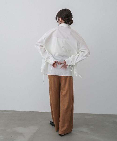 Bab（バブ）の「ダブルカラー袖リボンシャツ（シャツ/ブラウス・レディース・オフホワイト/ブルー/ブラウン・M）」の11枚目の写真