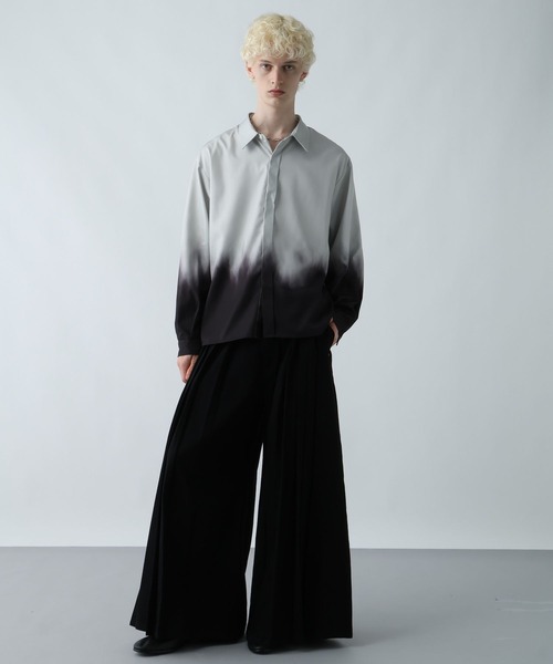 HARE(ハレ)の「グラデーションプリントシャツ(HARE)(シャツ/ブラウス・メンズ・ブラック・FREE)」の2枚目の写真