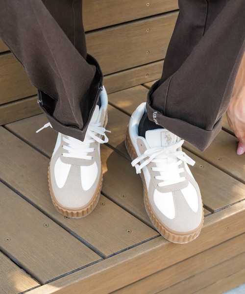 U.S. POLO ASSN.(ユーエスポロアッスン)の「【U.S. POLO ASSN./ユーエスポロアッスン】【上質なPUレザーの高級感】厚底ボリュームソール ワンポイント ローカット コンビネーションスニーカー(スニーカー・メンズ・ブラック/ベージュ/ホワイト・25cm/25.5cm/26cm/26.5cm/27cm)」の20枚目の写真