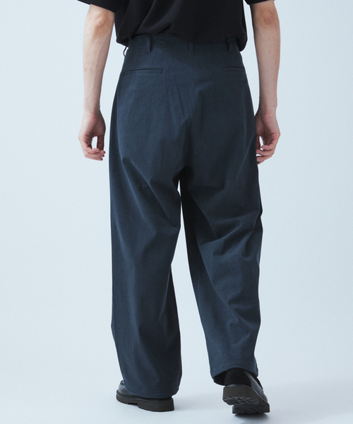 JOURNAL STANDARD(ジャーナルスタンダード)の「TRICOT CORD オーバー パンツ / セットアップ対応(その他パンツ・メンズ・チャコールグレー/ブラック/ブラウン/チョコ/ダークブルー・SMALL/MEDIUM/LARGE)」の20枚目の写真