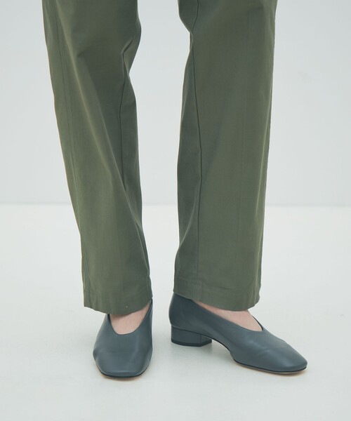 MACPHEE（マカフィー）の「バックサテンスラブストレッチ テーパードパンツ（カーゴパンツ・レディース・ブラック/カーキ・32/34/36）」の11枚目の写真