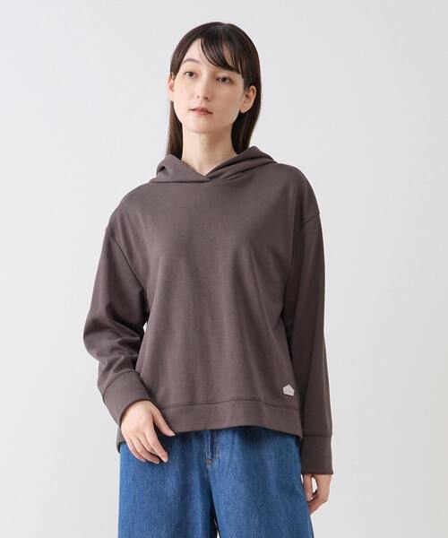 シンプルフーディー