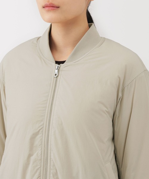 無印良品(ムジルシリョウヒン)の「婦人 ふんわり中わた ブルゾン(ブルゾン・レディース・ブラック/サンドベージュ/ダークブラウン・XS/S/M/L/XL/XXL)」の15枚目の写真