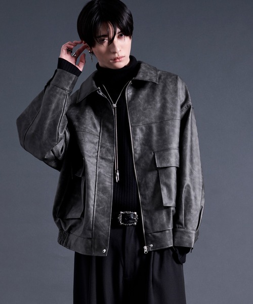 Ellno Loset(エルノロゼット)の「2wayエリファー合皮ブルゾン(ブルゾン・メンズ・ボルドー/ブラック・SMALL/MEDIUM/LARGE)」の12枚目の写真