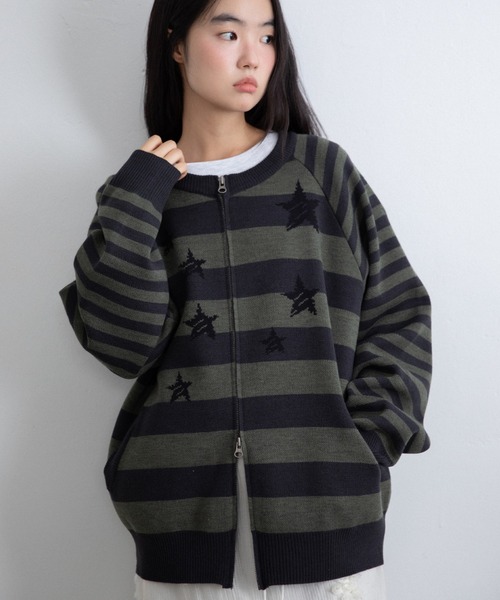 ISTKUNST(イストクンスト)の「A'GEM/9 × .kom 『ISTKUNST/イストクンスト』STAR STRIPE RAGLAN KNIT ZIP UP/スターストライプニットジップアップ(ニット/セーター・レディース・ネイビー/チャコールグレー・M)」の2枚目の写真