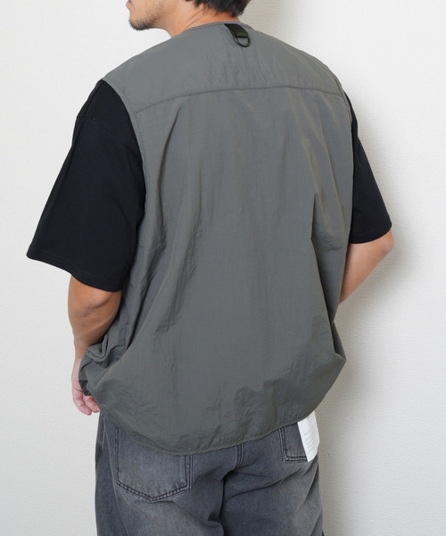 ZIP FIVE（ジップファイブ）の「ナイロンフィッシングベスト（ベスト・メンズ・ネイビー系/ブルー/アイボリー/ブラック/パープル/チャコール・MEDIUM/LARGE/X-LARGE）」の8枚目の写真