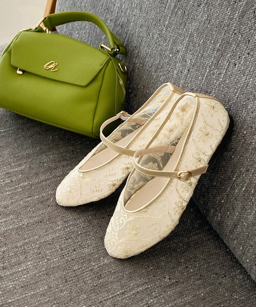 31 Sons de mode（トランテアン　ソン　ドゥ　モード）の「チュール メリージェーンパンプス /51318（パンプス・レディース・ゴールド/ブラック・42/41/40/39/38/37/36/35/34）」の2枚目の写真