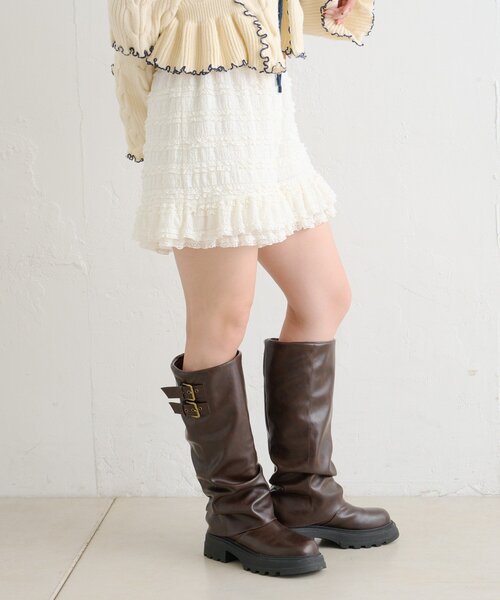 w closet（ダブルクローゼット）の「フリルショートパンツ（その他パンツ・レディース・オフホワイト/アイボリー/ブラック・FREE）」の5枚目の写真