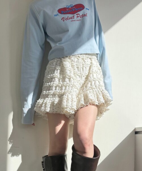 w closet（ダブルクローゼット）の「フリルショートパンツ（その他パンツ・レディース・オフホワイト/アイボリー/ブラック・FREE）」の8枚目の写真