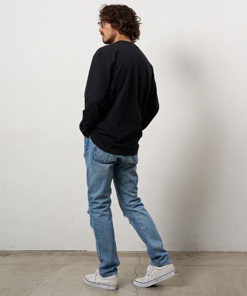 STUD MUFFIN(スタッドマフィン)の「mlt5469-5.6ozコットン天竺 クレジットグラフィティ&パッチLSシャツ ロンT(614-02857)(Tシャツ/カットソー・メンズ・ホワイト/ブラック/チャコールグレー・2/3/4)」の10枚目の写真