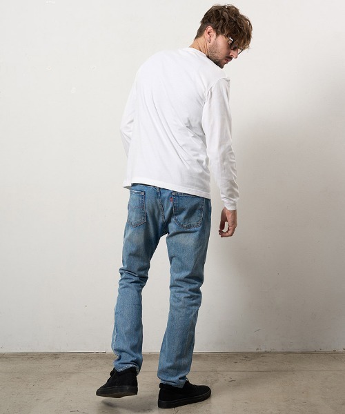 STUD MUFFIN(スタッドマフィン)の「mlt5469-5.6ozコットン天竺 クレジットグラフィティ&パッチLSシャツ ロンT(614-02857)(Tシャツ/カットソー・メンズ・ホワイト/ブラック/チャコールグレー・2/3/4)」の16枚目の写真