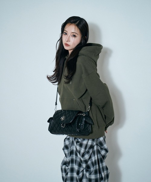 ANDGEEBEE（アンジービー）の「2WAYキルティングリュックバッグ（バックパック/リュック・レディース・ブラック/アイボリー・FREE）」の17枚目の写真