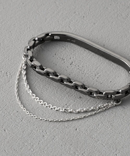 and cloud(アンドクラウド)の「Drape Chain Double Ring(リング・レディース・ブラック系その他・M/S)」の3枚目の写真
