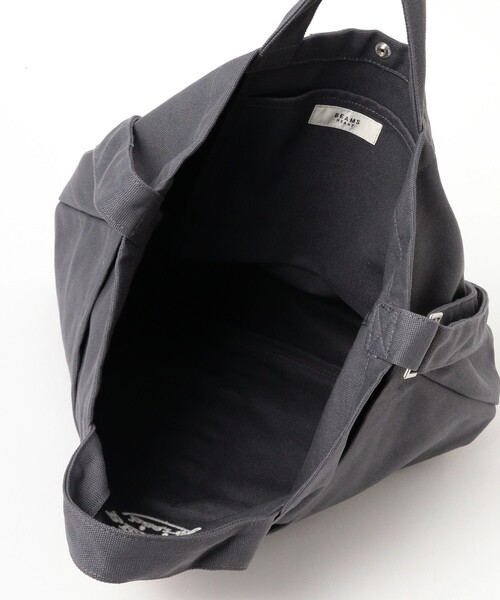 BEAMS HEART（ビームスハート）の「【ベストセラー / 2WAY】スマイル 刺繍 ロゴ バッグ A4収納可能（トートバッグ・レディース・チャコールグレー/ナチュラル/グリーン/ベージュ/イエロー系その他4/ブラウン・ONE SIZE）」の17枚目の写真