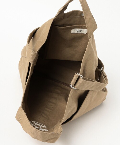 BEAMS HEART（ビームスハート）の「【ベストセラー / 2WAY】スマイル 刺繍 ロゴ バッグ A4収納可能（トートバッグ・レディース・チャコールグレー/ナチュラル/グリーン/ベージュ/イエロー系その他4/ブラウン・ONE SIZE）」の19枚目の写真