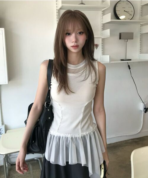 FLAREUP(フレアアップ)の「レイヤードレースフリルノースリーブ(FL-157_クリーム)(Tシャツ/カットソー・レディース・Cream・1/2)」の8枚目の写真