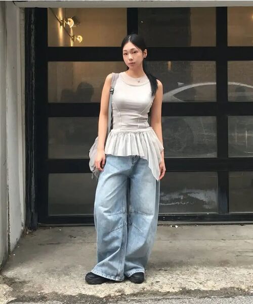 FLAREUP(フレアアップ)の「レイヤードレースフリルノースリーブ(FL-157_クリーム)(Tシャツ/カットソー・レディース・Cream・1/2)」の4枚目の写真