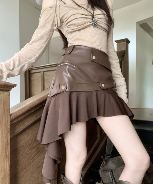 MAISON DE THERESE(メゾン ド テレーズ)の「アシンメトリー フリル ハイウエスト PU フレア スカート(スカート・レディース・ブラウン/ブラック・S/M)」の9枚目の写真