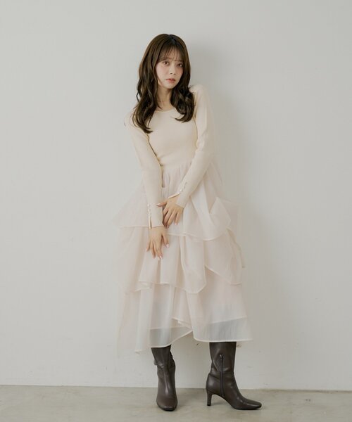 SALON by Chico】タックチュールドッキングロングワンピース