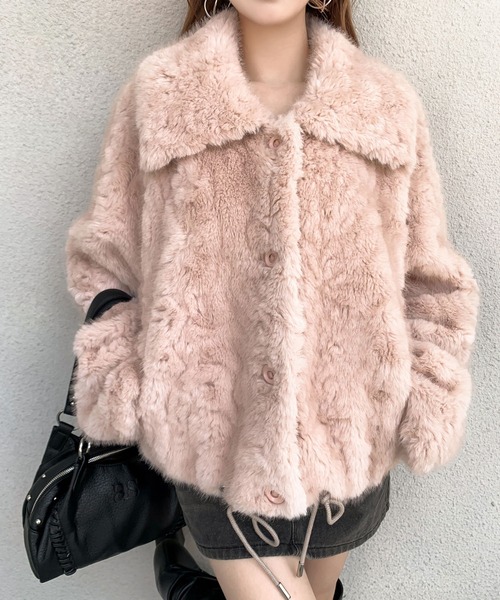 VEILA（ヴェイラ）の「ショートフェイクファージャケット（その他アウター・レディース・ホワイト/ピンク・S/M）」の18枚目の写真
