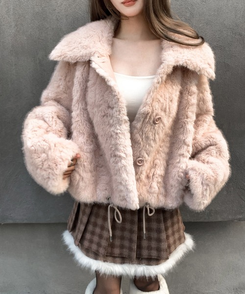 VEILA（ヴェイラ）の「ショートフェイクファージャケット（その他アウター・レディース・ホワイト/ピンク・S/M）」の17枚目の写真