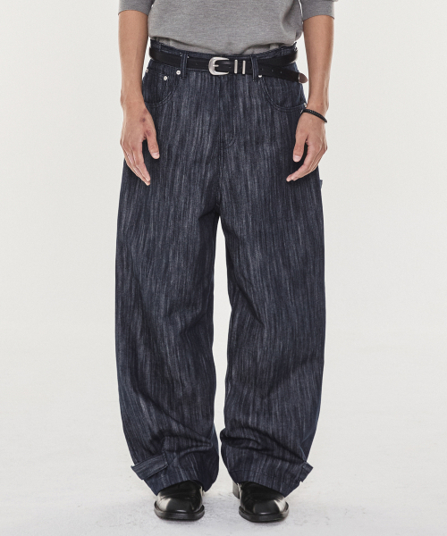 KICHUL(キチョル)の「Hem button wide denim pants (raw indigo)(デニムパンツ・メンズ・その他・SMALL/MEDIUM/LARGE)」の1枚目の写真