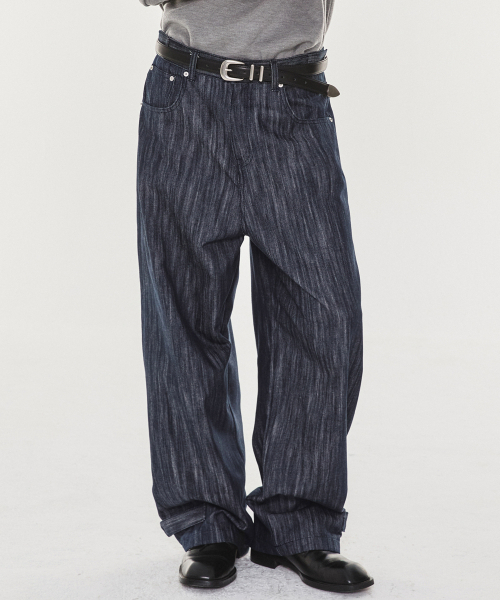 KICHUL(キチョル)の「Hem button wide denim pants (raw indigo)(デニムパンツ・メンズ・その他・SMALL/MEDIUM/LARGE)」の4枚目の写真
