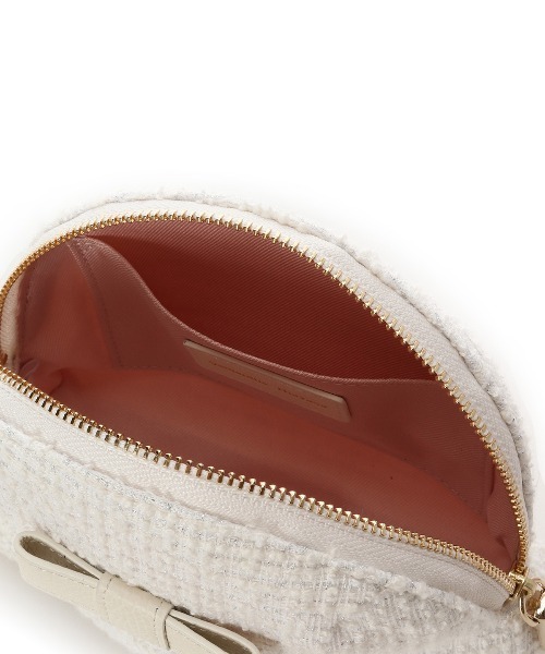 Samantha Thavasa（サマンサタバサ）の「ループツイードデザイン エムシュシュⅢ ポーチ（ポーチ・レディース・ブラック/グレイッシュベージュ/ピンクベージュ/オフホワイト・FREE）」の14枚目の写真