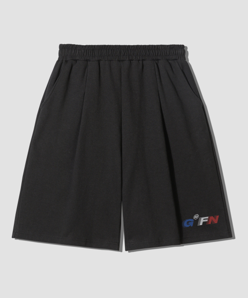 GRANFINNY(グランフィニ)の「スピードワンタックバミューダショートパンツ-ブラック(その他パンツ・レディース・ブラック・SMALL/LARGE)」の1枚目の写真
