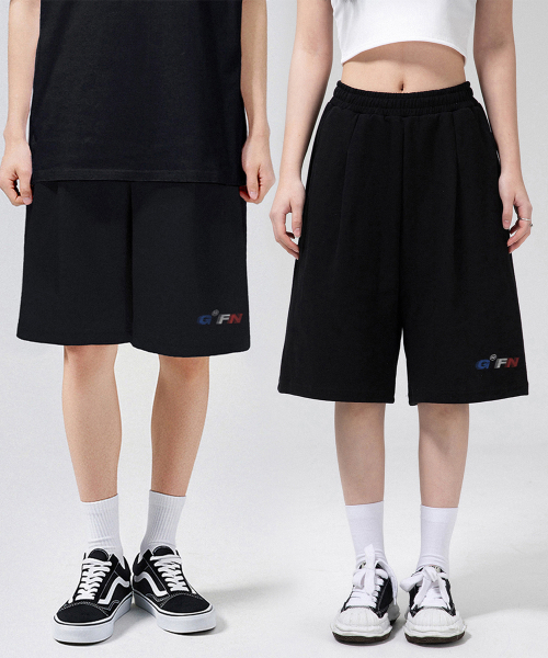 GRANFINNY(グランフィニ)の「スピードワンタックバミューダショートパンツ-ブラック(その他パンツ・レディース・ブラック・SMALL/LARGE)」の2枚目の写真