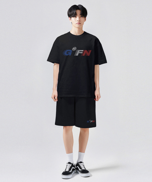 GRANFINNY(グランフィニ)の「スピードワンタックバミューダショートパンツ-ブラック(その他パンツ・レディース・ブラック・SMALL/LARGE)」の7枚目の写真