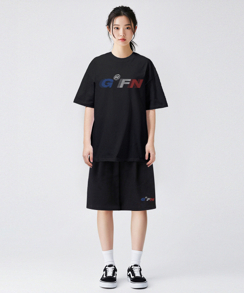 GRANFINNY(グランフィニ)の「スピードワンタックバミューダショートパンツ-ブラック(その他パンツ・レディース・ブラック・SMALL/LARGE)」の8枚目の写真