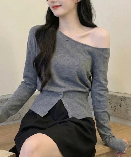 cammie(キャミー)の「コルセットデザインオフショルトップス(ニット/セーター・レディース・ベージュ/ブラック/グレー・F)」の8枚目の写真