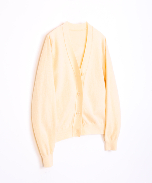 MATISSE THE CURATOR(マティスザキュレーター)の「Vカーディガン イエロー(カーディガン/ボレロ・レディース・その他・1)」の3枚目の写真