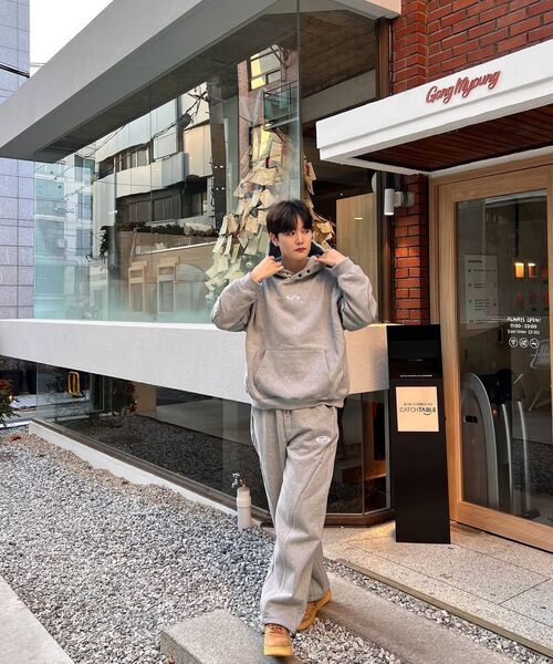 HYUNFIT（ヒョンフィット）の「REFLECTION TRACK PANTS-[GRAY]（スウェットパンツ・メンズ・その他・SMALL/MEDIUM/LARGE/X-LARGE）」の4枚目の写真