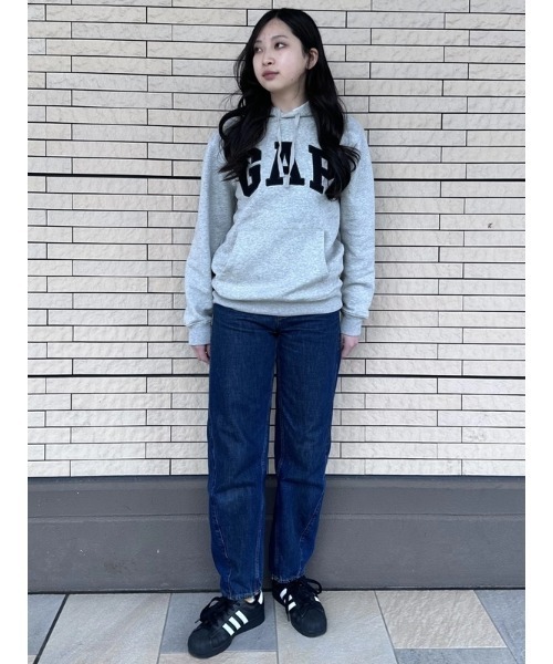 GAP（ギャップ）の「ローライズ バレルデニム（デニムパンツ・レディース・インディゴブルー・23/24/25/26/27/28/29/30）」の9枚目の写真