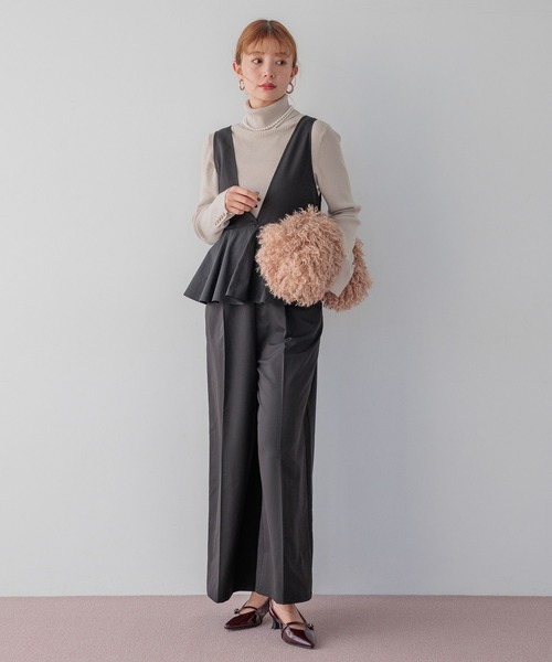 BAYFLOW（ベイフロー）の「[スタイルアップが叶う]ペプラムオールインワン（つなぎ/オールインワン・レディース・ブラック/カーキ・FREE）」の16枚目の写真