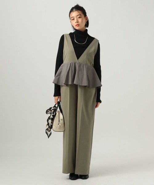 BAYFLOW（ベイフロー）の「[スタイルアップが叶う]ペプラムオールインワン（つなぎ/オールインワン・レディース・ブラック/カーキ・FREE）」の22枚目の写真