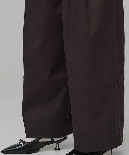 PUBLIC TOKYO（パブリックトウキョウ）の「サテンタックイージーパンツ（チノパンツ・レディース・ブラック/ブラウン・1/2）」の10枚目の写真