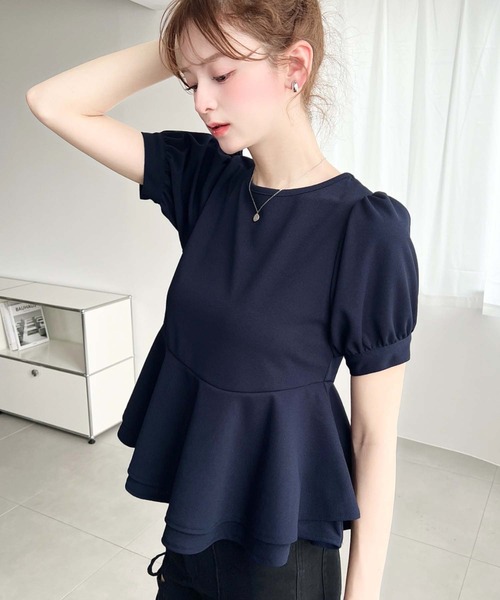 moment+（モーメントプラス）の「しわになりにくいストレッチジョーゼットパフスリーブダブルペプラムTブラウス（Tシャツ/カットソー・レディース・ネイビー/ブラック/オフホワイト・M）」の13枚目の写真
