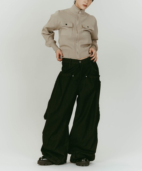 Knuth Marf(クヌースマーフ)の「【Knuth Marf】cling drape denim pants(デニムパンツ・レディース・ブラック/グレイッシュベージュ・XS/S)」の3枚目の写真