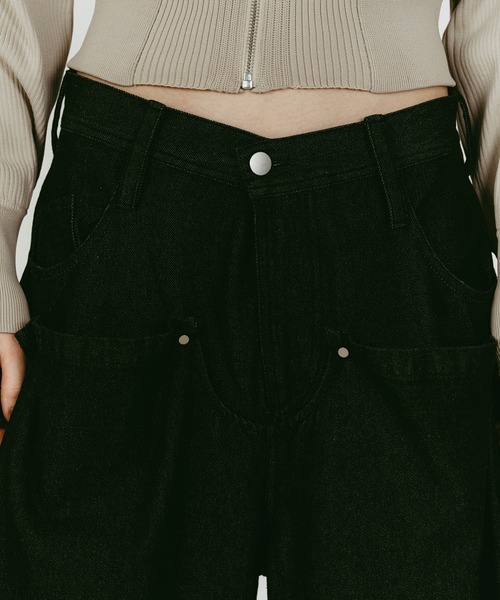 Knuth Marf(クヌースマーフ)の「【Knuth Marf】cling drape denim pants(デニムパンツ・レディース・ブラック/グレイッシュベージュ・XS/S)」の9枚目の写真