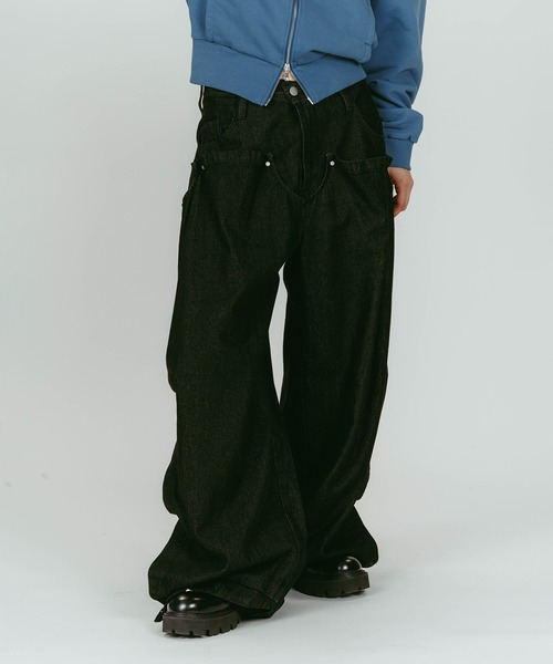 Knuth Marf(クヌースマーフ)の「【Knuth Marf】cling drape denim pants(デニムパンツ・レディース・ブラック/グレイッシュベージュ・XS/S)」の5枚目の写真
