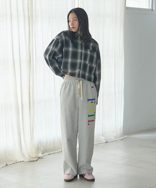 FREAK'S STORE(フリークスストア)の「オンブレ チェックシャツ/ショート丈チェックシャツ(シャツ/ブラウス・レディース・ブルー/ブラック・SMALL/MEDIUM)」の4枚目の写真