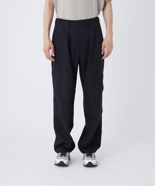 Snow Peak(スノーピーク)の「Snow Peak / TAKIBI Herringbone Pants ヘリンボーンパンツ(チノパンツ・メンズ・ホワイト/ブラック/アーミー・XL/L/M/S)」の1枚目の写真