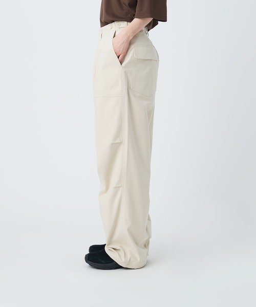 Snow Peak(スノーピーク)の「Snow Peak / TAKIBI Herringbone Pants ヘリンボーンパンツ(チノパンツ・メンズ・ホワイト/ブラック/アーミー・XL/L/M/S)」の6枚目の写真